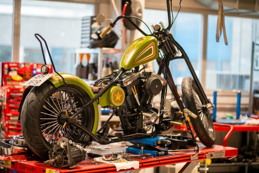 Heavy-Duty Motorcycle Lift Table